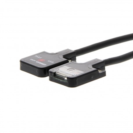 Omron E3T-FT14R 2M E3TFT14R2M OMRON Thumbnail 3h Barrier 500 mm Flat PNP-Cso. Cable rob